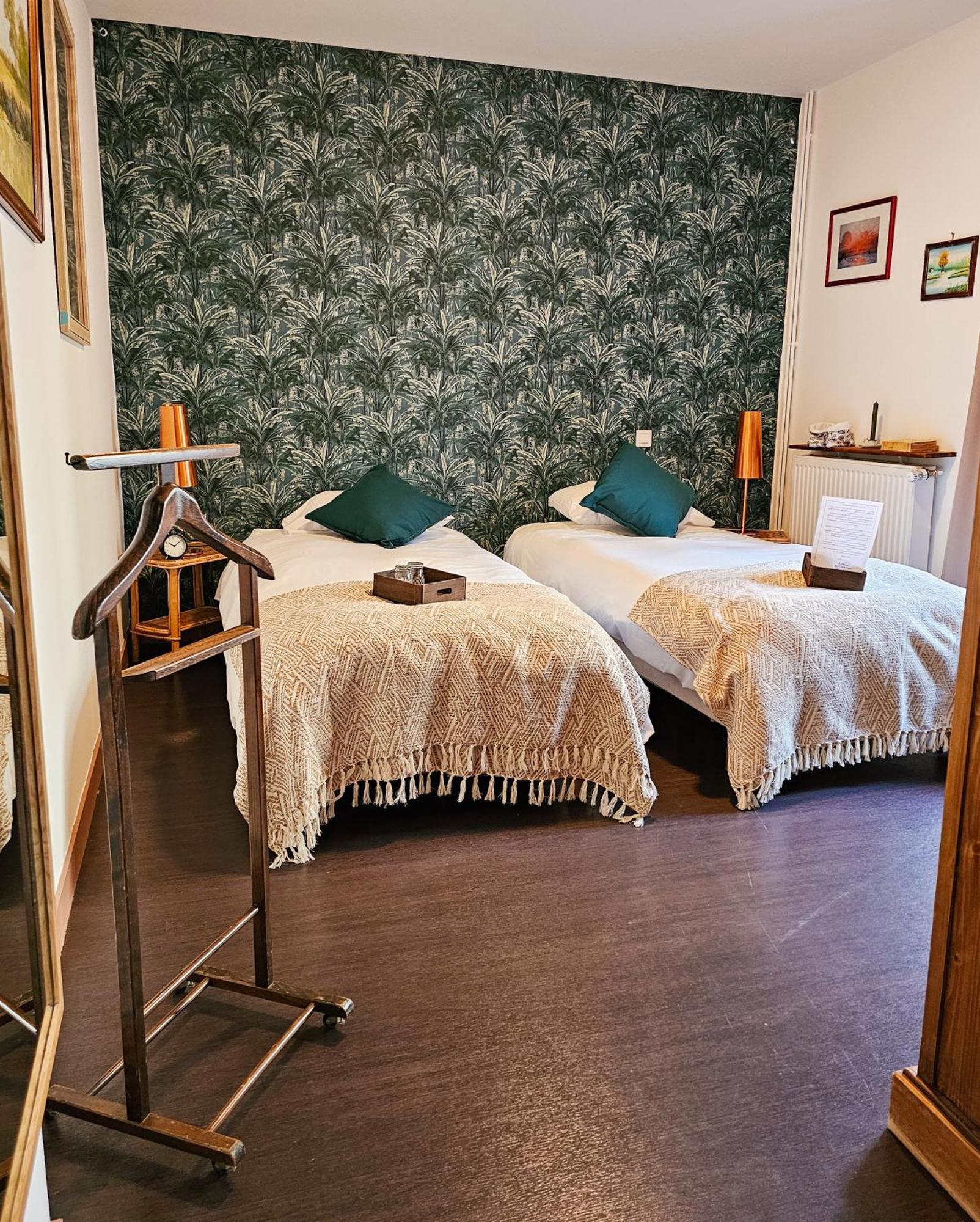 Auberge De Chanteuges Экстерьер фото